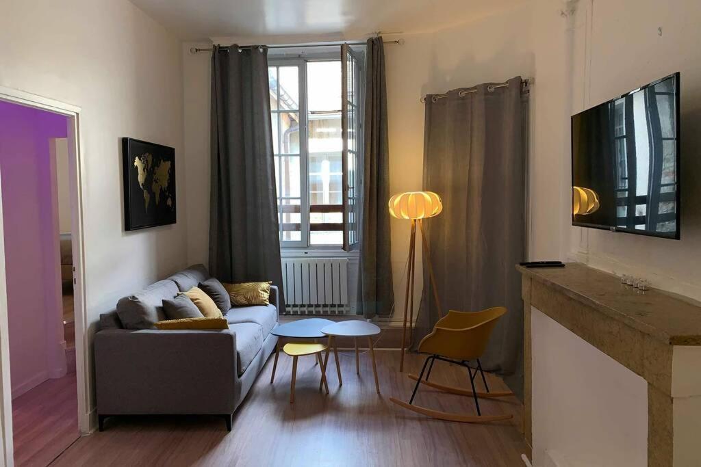 T2 Centre Historique☆☆☆Meuble De Tourisme 3Etoiles Apartamento Chambéry Exterior foto